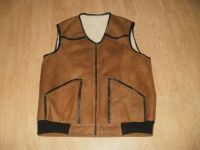 Men's vest with black pockets