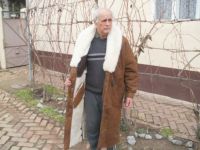 Men's coat with big collar